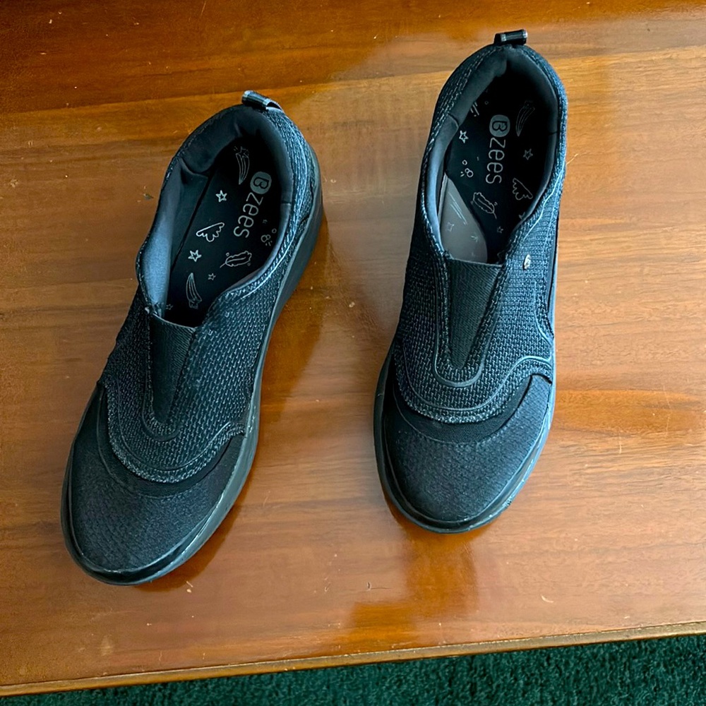 Bzees Slip On Tennis Shoes
